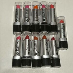Bundle Mix 11 Jordana Mix Lipstick 💄.